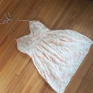 HOST PICK 👗 Halter Dress